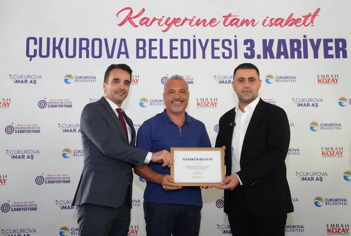 Çukurova Belediyesi 3. Kariyer Fuarı, iş arayanlarla işverenleri buluşturdu.