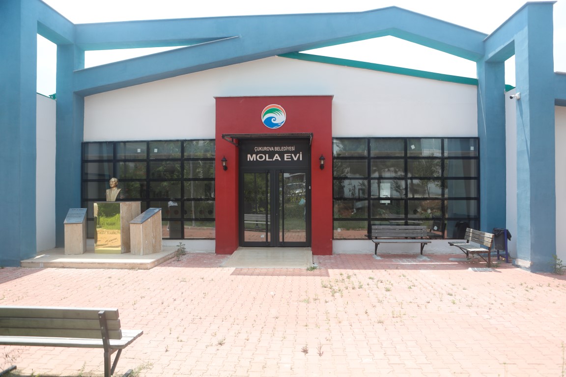 Mola Evi