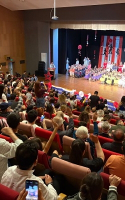 Çukurova’nın Minikleri 23 Nisan’ı Coşkuyla Kutladı