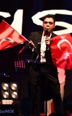 Büyük Zafer Çukurova'da Coşkuyla Kutlandı