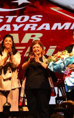 Büyük Zafer Çukurova'da Coşkuyla Kutlandı