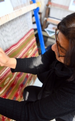 Çukurovalı Kadınlara Kilim Dokuma Kursu