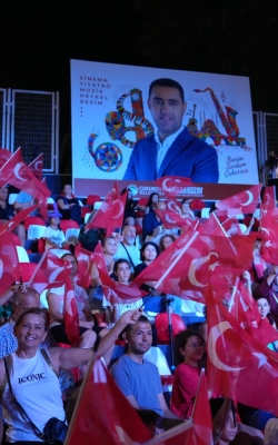 ZAFERİN 103. YILINDA ÇUKUROVA TEK YÜREK OLDU