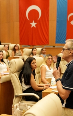 ÇUKUROVA’DAN KREŞ ÖĞRETMENLERİNE ANLAMLI EĞİTİM