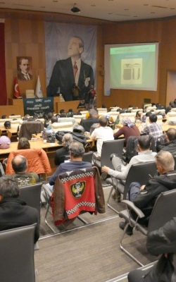 Motosiklet Sürücülerine Güvenli Sürüş Eğitimi