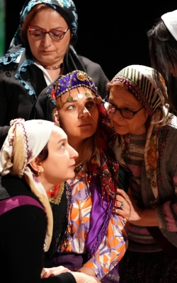 Sözde Değil Özde Kadınların Yanında Olacağız