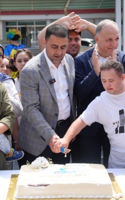 KOZAY’DAN ÖZEL ÇOCUKLARA VE ANNELERİNE ANLAMLI ETKİNLİK