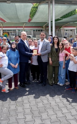 KOZAY’DAN ÖZEL ÇOCUKLARA VE ANNELERİNE ANLAMLI ETKİNLİK
