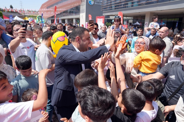 Çukurova'da Muhteşem Çocuk Şöleni