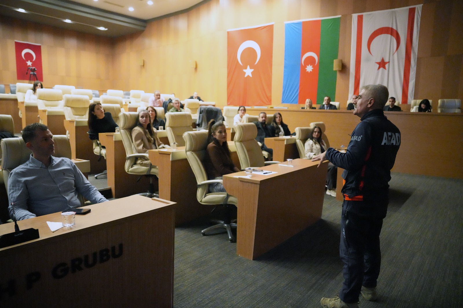ÇUKUROVA BELEDİYESİ’NDE AFAD EĞİTİM SEMİNERİ